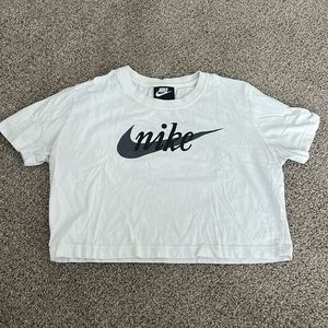 Nike cropped tshirt